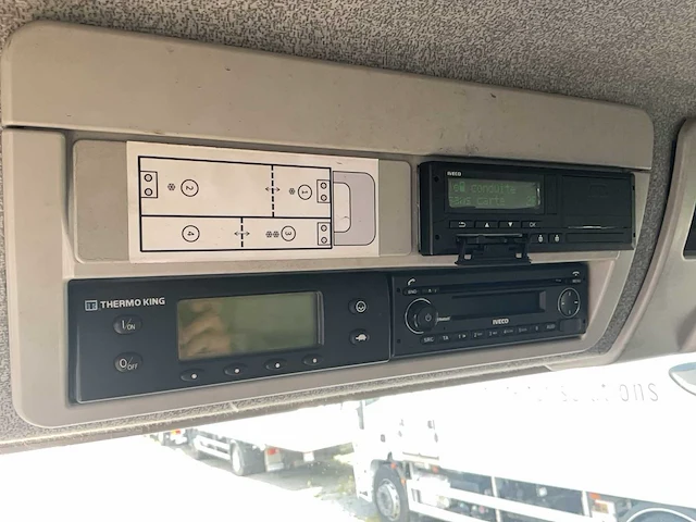 2015 iveco ig160e2ca frigovrachtwagen - afbeelding 21 van  42