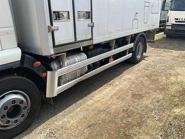 2015 iveco ig160e2ca frigovrachtwagen - afbeelding 23 van  42