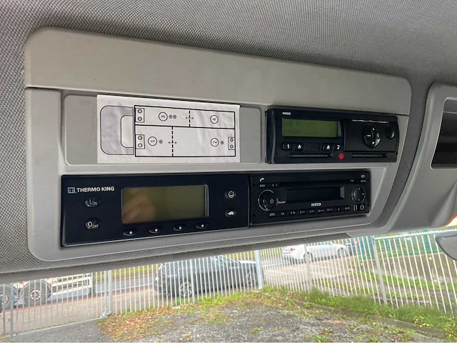 2015 iveco ig190el2ca frigo vrachtwagen - afbeelding 18 van  45