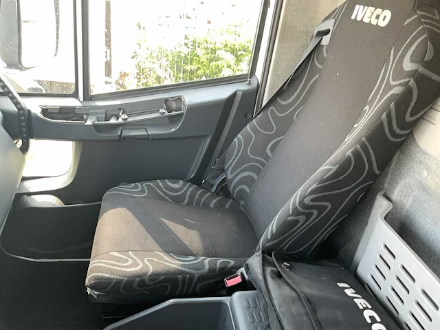 2015 iveco ig190el2ca frigovrachtwagen - afbeelding 14 van  36