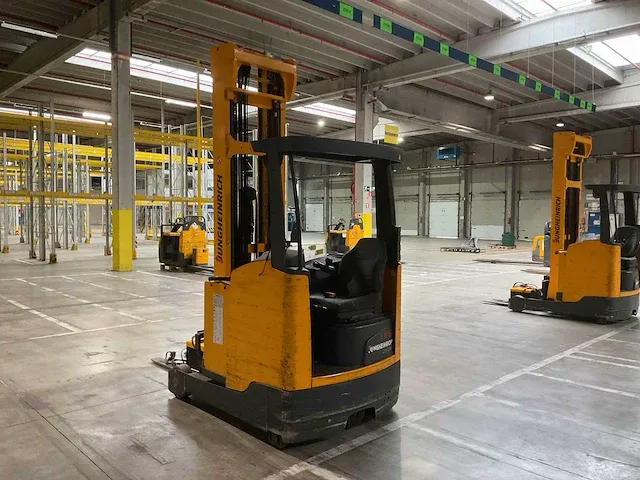2015 jungheinrich etv 216 reach truck - afbeelding 2 van  7