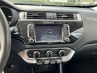 2015 kia rio personenauto - afbeelding 7 van  30