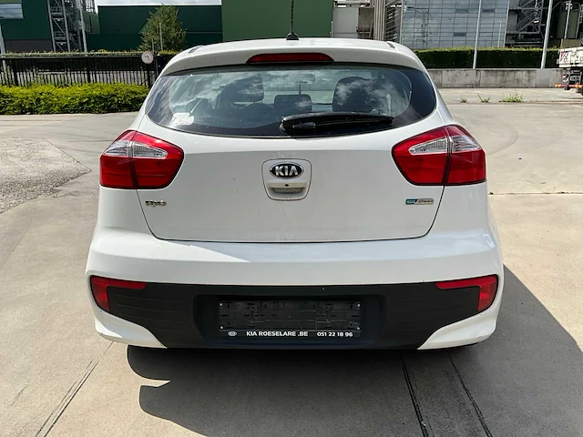 2015 kia rio personenauto - afbeelding 25 van  30