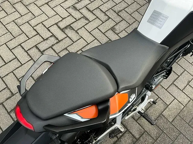 2015 ktm duke motorfiets - afbeelding 3 van  17