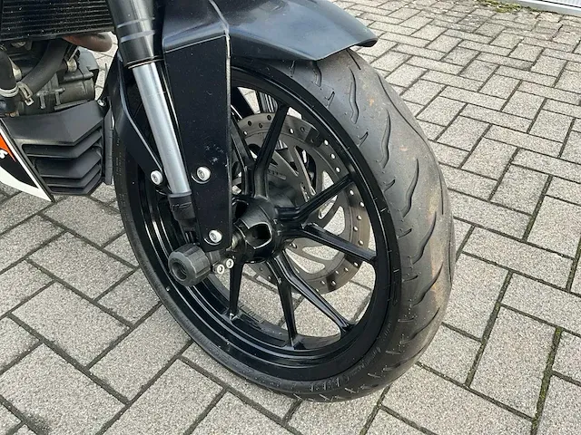 2015 ktm duke motorfiets - afbeelding 11 van  17