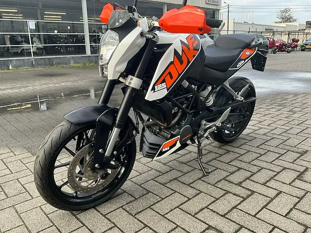 2015 ktm duke motorfiets - afbeelding 12 van  17