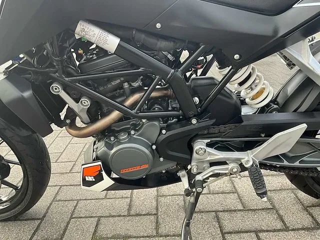 2015 ktm duke motorfiets - afbeelding 13 van  17