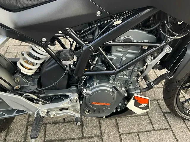 2015 ktm duke motorfiets - afbeelding 17 van  17