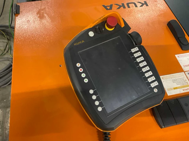 2015 kuka kr 30-c industriële robot - afbeelding 10 van  11