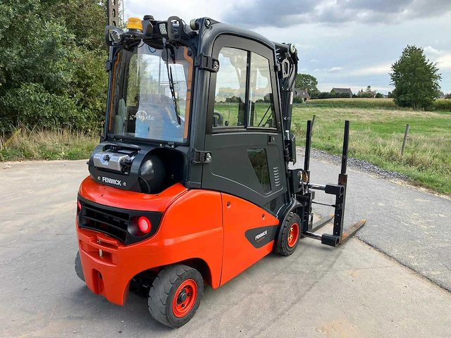 2015 linde h20t vorkheftruck met dubbele vork - afbeelding 45 van  64