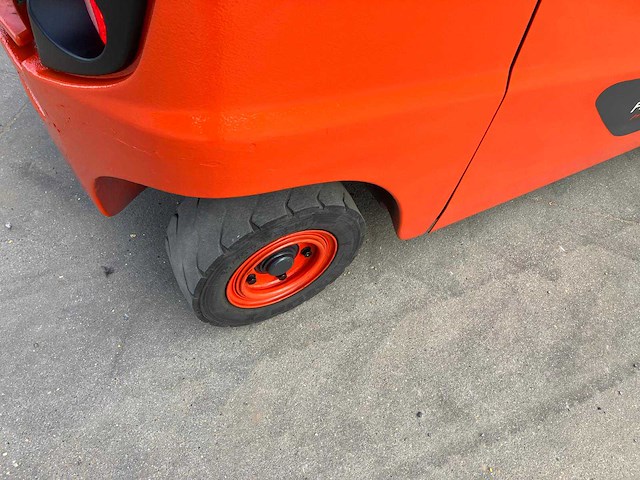 2015 linde h20t vorkheftruck met dubbele vork - afbeelding 40 van  64