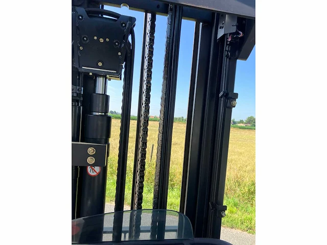 2015 linde r14 reach truck - afbeelding 7 van  59