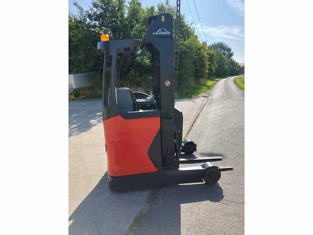 2015 linde r14 reach truck - afbeelding 34 van  59