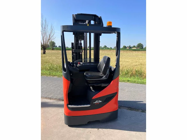 2015 linde r14 reach truck - afbeelding 58 van  59