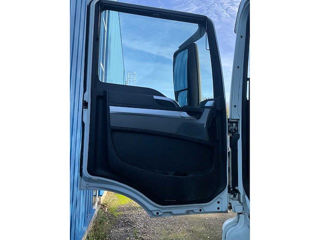 2015 man tgs kraanvrachtwagen met kraan hiab en aanhangwagen pacton - afbeelding 5 van  107