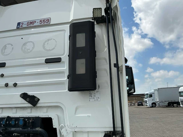 2015 man tgx vrachtwagen - afbeelding 11 van  35