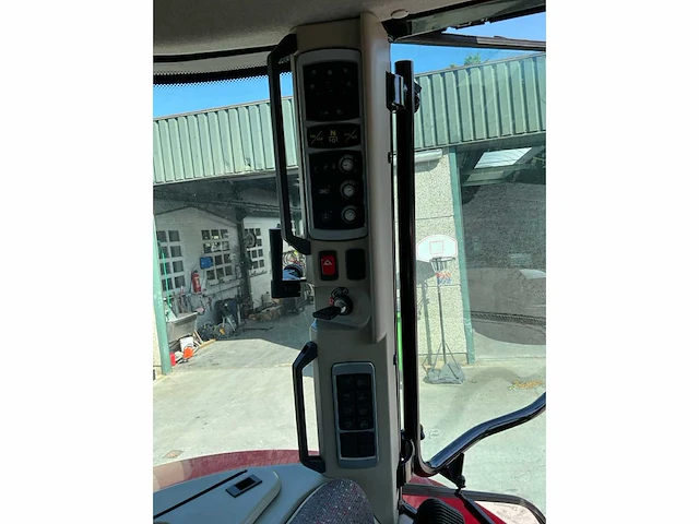 2015 massey ferguson 6616 vierwielaangedreven landbouwtractoren - afbeelding 6 van  31