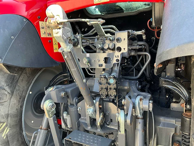 2015 massey ferguson 6616 vierwielaangedreven landbouwtractoren - afbeelding 17 van  31