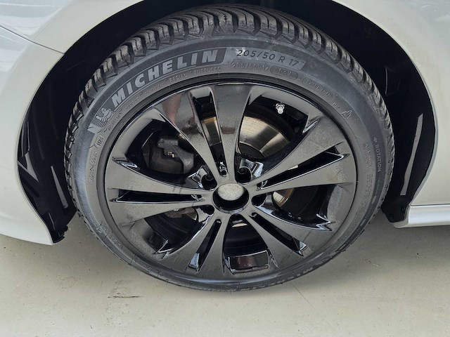 2015 mercedes b 200 100.938km - afbeelding 16 van  24