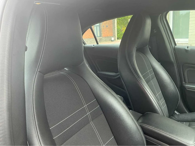 2015 mercedes-benz a 180 stationwagen personenauto - afbeelding 3 van  35