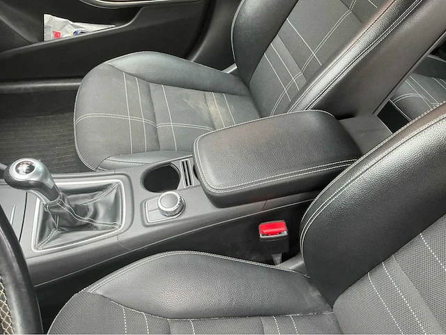 2015 mercedes-benz a 180 stationwagen personenauto - afbeelding 10 van  35
