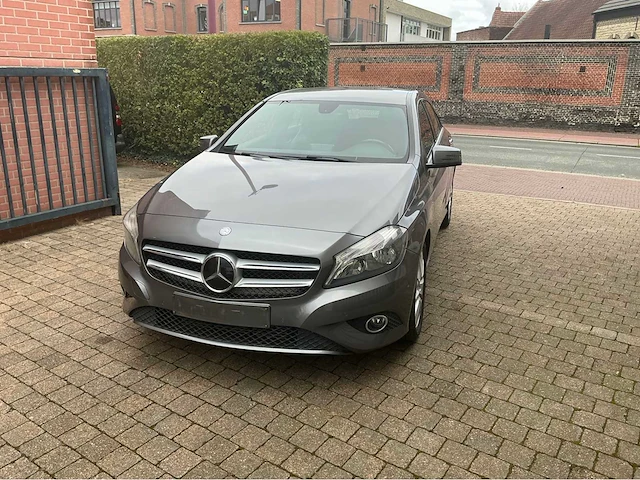 2015 mercedes-benz a 180 stationwagen personenauto - afbeelding 12 van  35