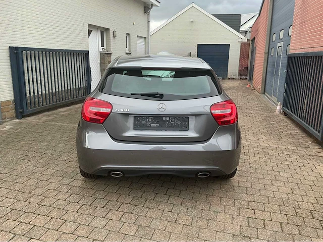 2015 mercedes-benz a 180 stationwagen personenauto - afbeelding 30 van  35