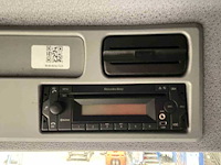 2015 mercedes-benz atego vrachtwagen met laadkraan - afbeelding 12 van  12