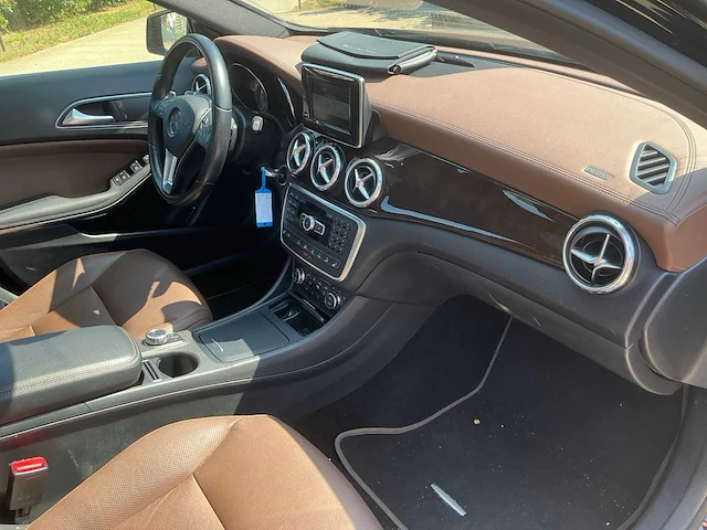2015 mercedes-benz gla 200 cdi 4matic stationwagen - afbeelding 39 van  54