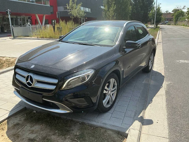 2015 mercedes-benz gla 200 cdi 4matic stationwagen - afbeelding 9 van  54