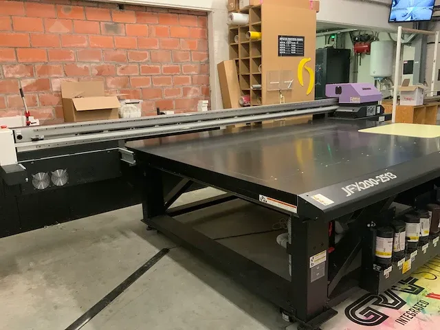 2015 mimaki ifx200-2513 vlakbed uv led printer - afbeelding 6 van  13