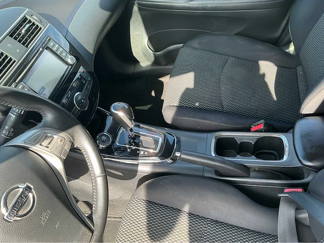 2015 nissan pulsar personenauto - afbeelding 18 van  43