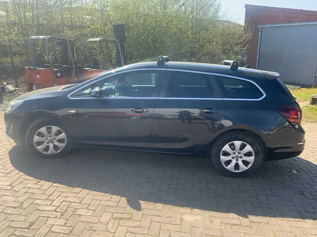 2015 opel astra sport tourer personenauto - afbeelding 24 van  25