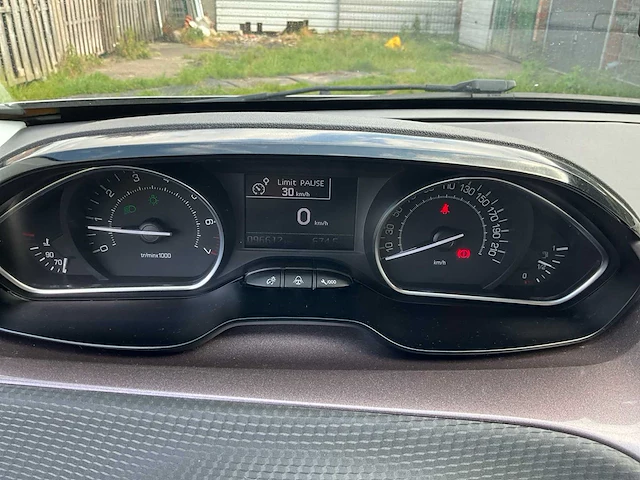 2015 peugeot 2008 - personenauto - afbeelding 21 van  51