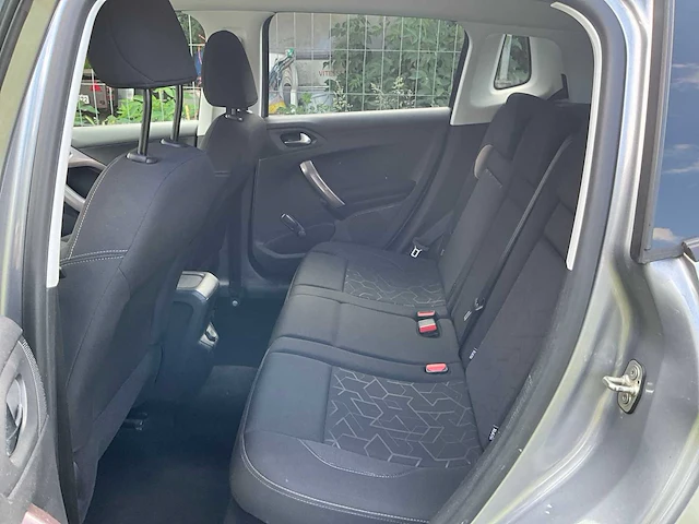 2015 peugeot 2008 - personenauto - afbeelding 35 van  51