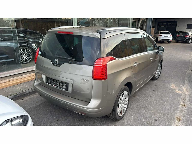 2015 peugeot 5008 personenauto - afbeelding 23 van  34