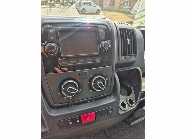 2015 peugeot boxer bedrijfswagen - afbeelding 4 van  21