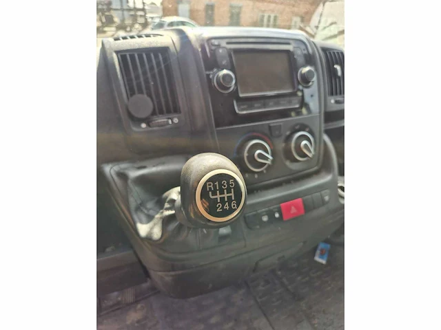 2015 peugeot boxer bedrijfswagen - afbeelding 5 van  21