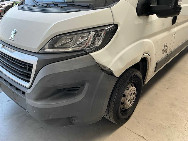 2015 peugeot boxer lichte vrachtwagen - afbeelding 22 van  39