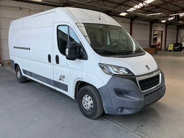 2015 peugeot boxer lichte vrachtwagen - afbeelding 7 van  39