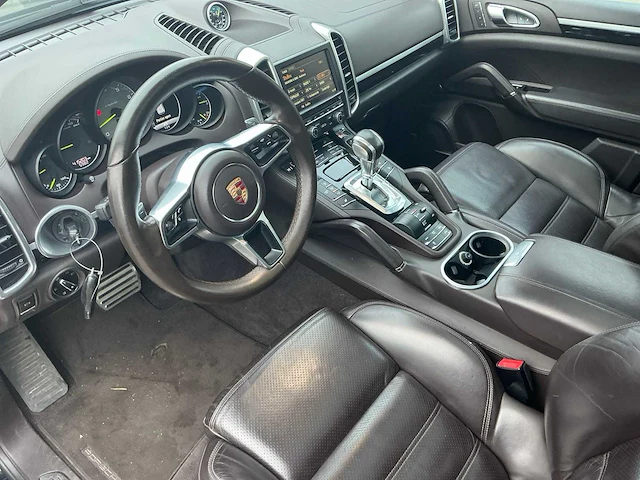 2015 porsche cayenne s e-hybrid - afbeelding 9 van  44