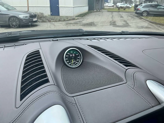 2015 porsche cayenne s e-hybrid - afbeelding 16 van  44