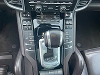 2015 porsche cayenne s e-hybrid - afbeelding 18 van  44