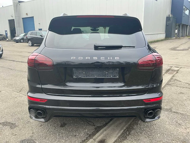 2015 porsche cayenne s e-hybrid - afbeelding 34 van  44