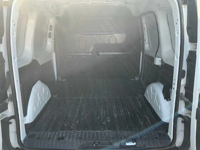 2015 renault kangoo lichte vracht - afbeelding 26 van  44