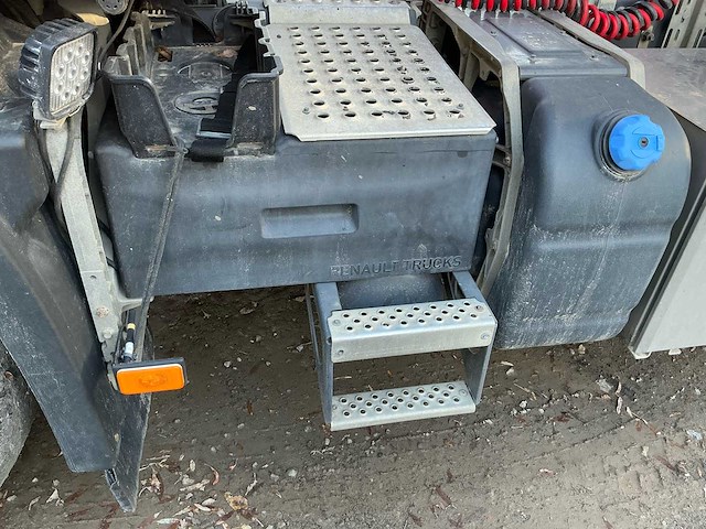 2015 renault t hb001 trekker en oplegger - afbeelding 35 van  64