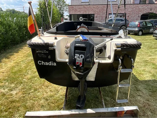 2015 slop liberty 520 motorboot - afbeelding 17 van  32