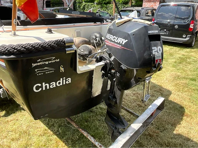 2015 slop liberty 520 motorboot - afbeelding 19 van  32