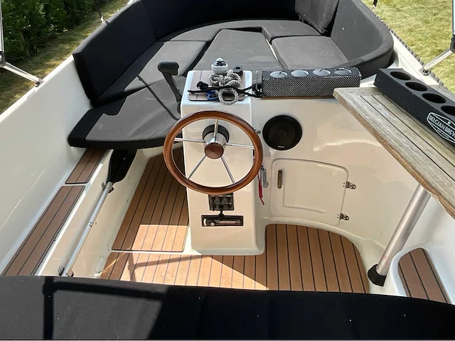 2015 slop liberty 520 motorboot - afbeelding 22 van  32