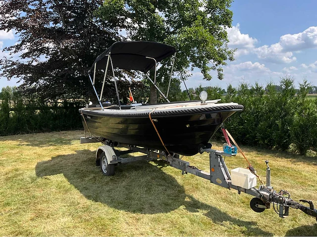 2015 slop liberty 520 motorboot - afbeelding 28 van  32